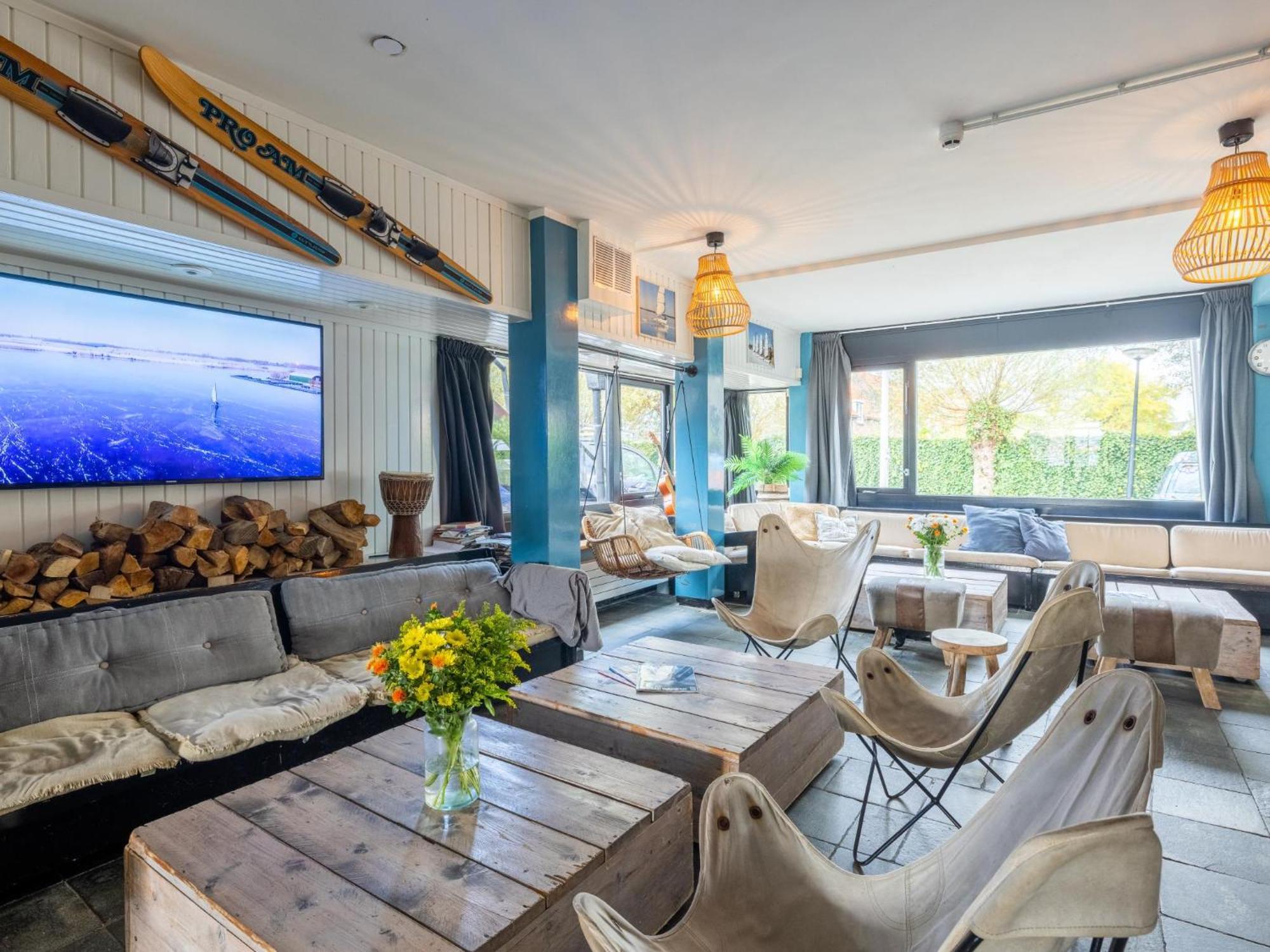 De Kaag Watersport Groepsaccommodatie - 30 Pers Ngoại thất bức ảnh